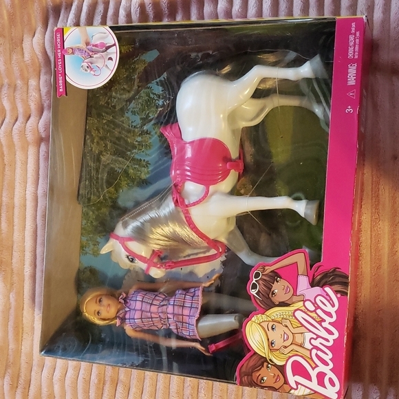 BARBIE and her 🐎 horse